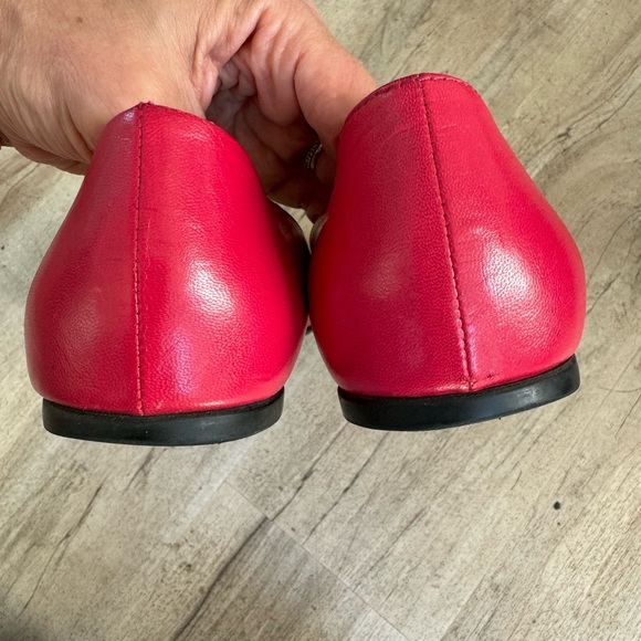 Rare fuschia Gucci flats - Picture 5 of 7